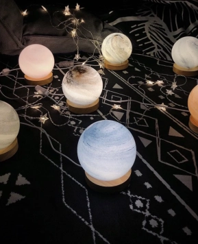 Đèn Bàn Trang Trí BN-K